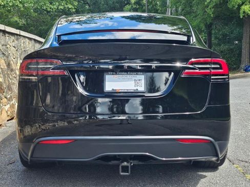 Used 2023 Tesla Model X AWD/4WD image 9