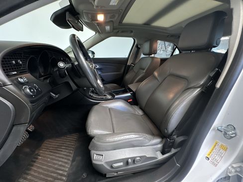 Used 2011 Saab 9-5 Aero w/ Aero Technology Package image 11