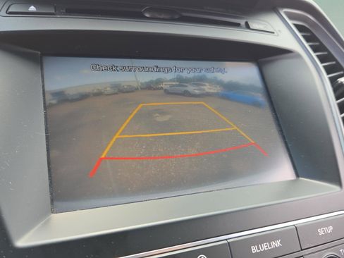 Used 2017 Hyundai Santa Fe Sport FWD image 27