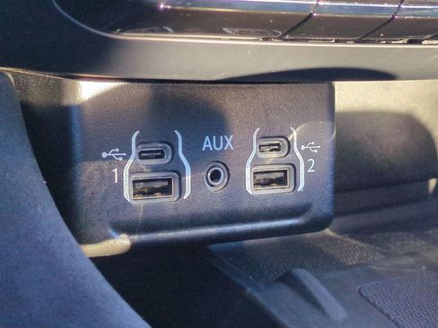 Used 2023 Dodge Durango R/T w/ Hemi Orange Plus Package image 40