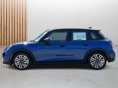 New 2026 MINI Cooper 4-Door Hardtop image 5