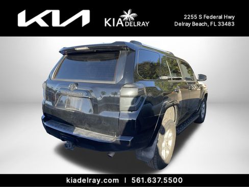 Used 2021 Toyota 4Runner SR5 image 2
