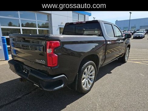 Used 2019 Chevrolet Silverado 1500 High Country w/ Technology Package AWD/4WD image 7