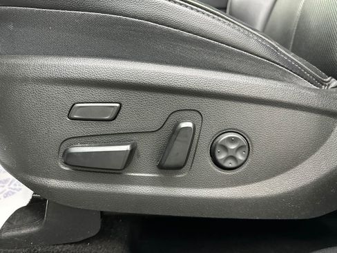 Used 2023 Hyundai Santa Fe Limited image 10