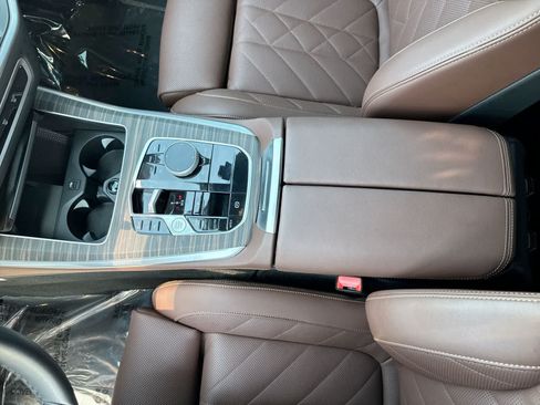 Used 2025 BMW X5 sDrive40i w/ Premium Package RWD image 34