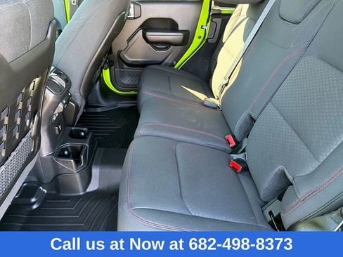 Used 2021 Jeep Wrangler Unlimited Rubicon image 17