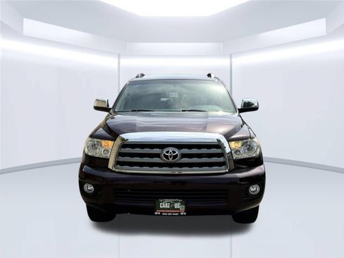 Used 2016 Toyota Sequoia Limited w/ Safety & Convenience Package AWD/4WD image 2