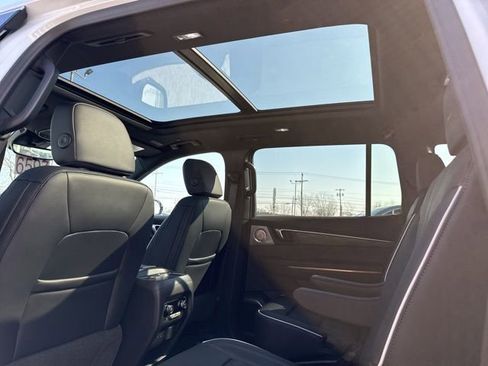 New 2026 Buick Enclave Avenir w/ Super Cruise Package image 21