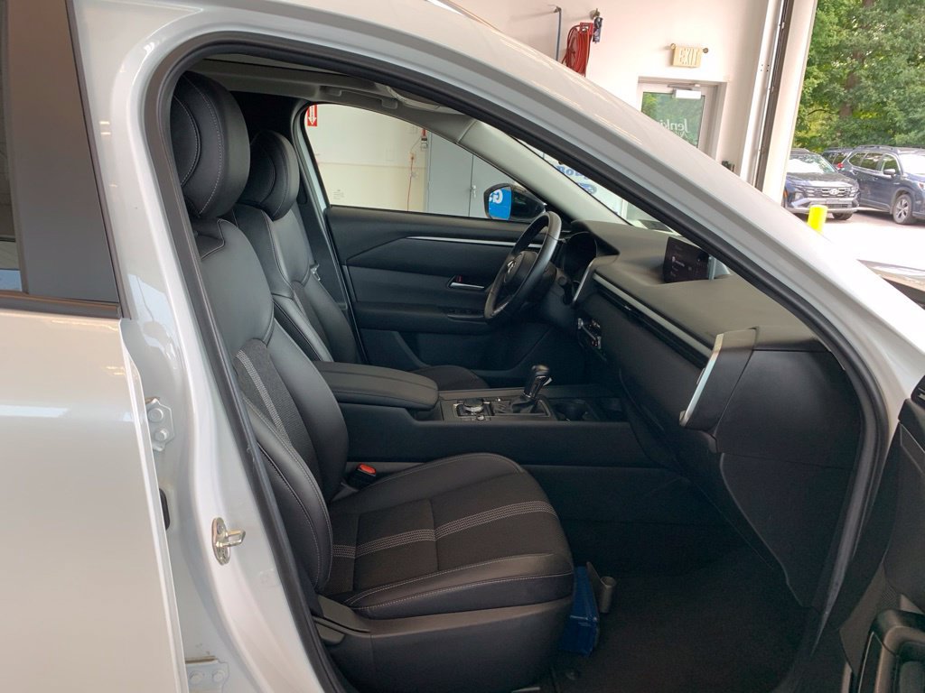 Used 2025 MAZDA CX-50 AWD 2.5 S w/ Premium Package image 20