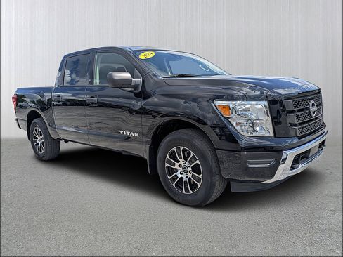 Used 2024 Nissan Titan SV w/ Accessory Utility Package AWD/4WD image 1