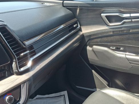Used 2024 Kia Sportage X-Line AWD/4WD image 33