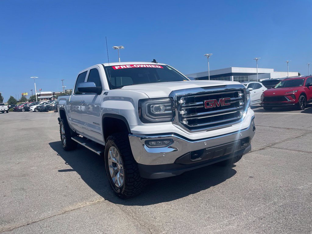 Used 2018 GMC Sierra 1500 SLT AWD/4WD image 3