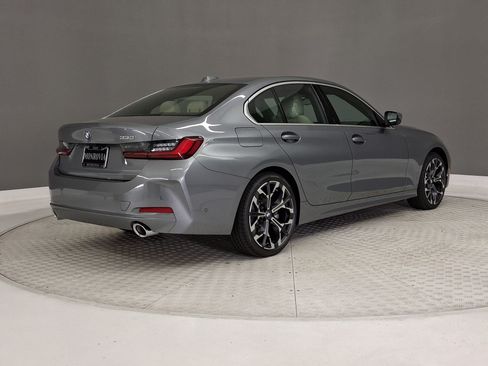 New 2026 BMW 330i Sedan w/ Convenience Package RWD image 31