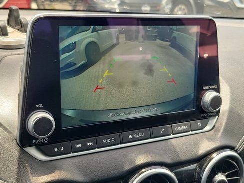 Certified 2024 Nissan Sentra SV FWD image 29