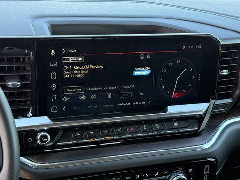 Used 2024 GMC Sierra 1500 SLT image 18