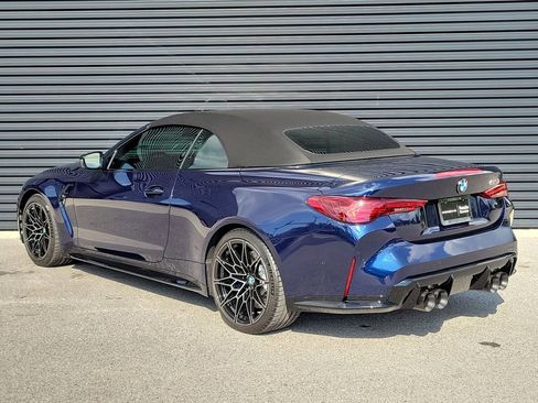 Used 2025 BMW M4 xDrive Competition AWD/4WD image 3