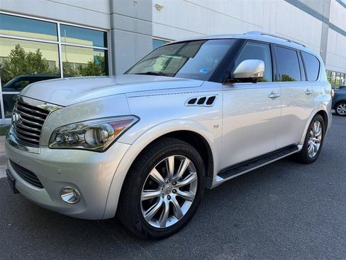 Used 2014 INFINITI QX80 4WD w/ Theater Package image 3