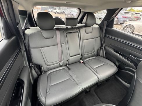 Used 2023 Hyundai Tucson Limited FWD image 18