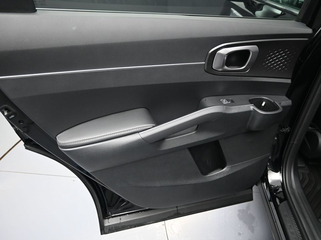 Certified 2026 Kia Sorento EX AWD/4WD image 27