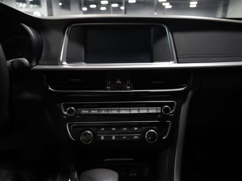 Used 2020 Kia Optima LX FWD image 26