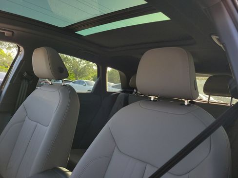 New 2026 Audi Q3 quattro 2.0T AWD/4WD image 16