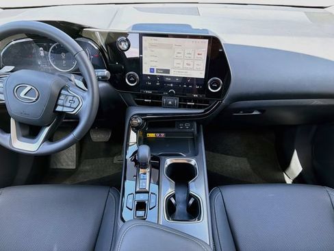 Used 2025 Lexus NX 250 FWD w/ Accessory Package (Z1) image 19