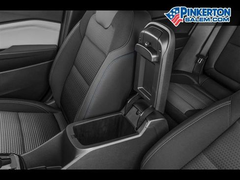 New 2026 Chevrolet Trax RS w/ Sunroof Package image 34