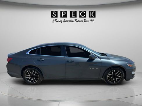 Used 2019 Chevrolet Malibu LT FWD image 6