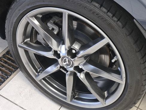 Used 2020 MAZDA MX-5 Miata Grand Touring image 12