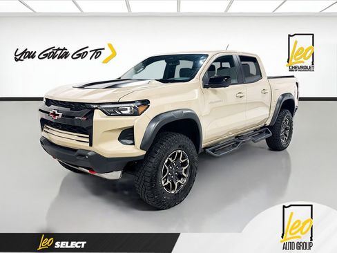 Used 2024 Chevrolet Colorado ZR2 w/ Technology Package image 1