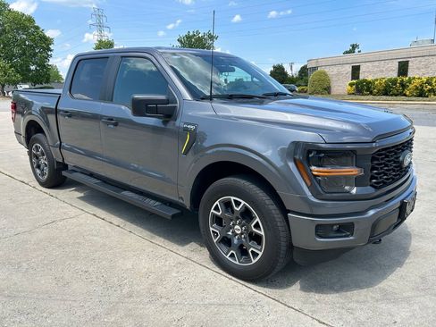 Used 2024 Ford F150 STX AWD/4WD image 9