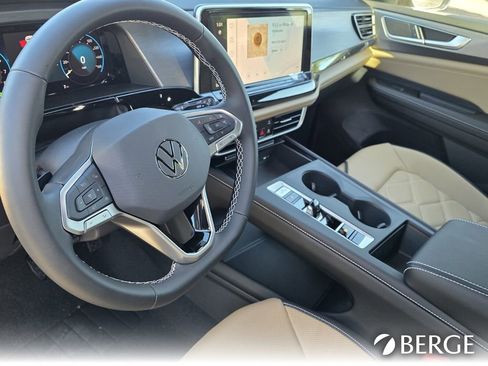 New 2026 Volkswagen Atlas Cross Sport SE image 14