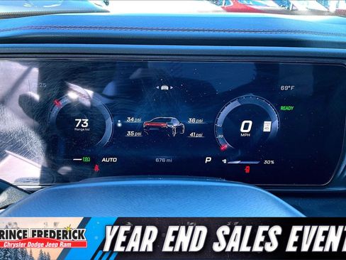 Used 2025 Dodge Charger R/T w/ Quick Order Package 25M R/T image 17