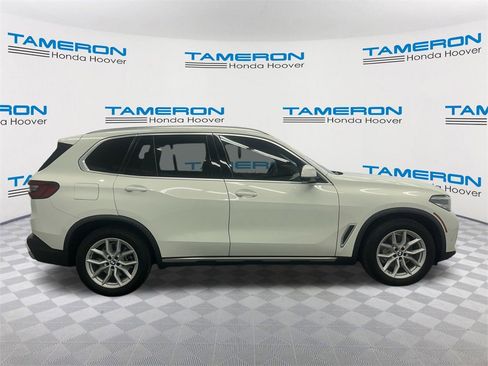Used 2021 BMW X5 sDrive40i w/ Premium Package image 6
