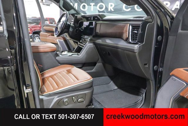 Used 2024 GMC Sierra 2500 Denali Ultimate AWD/4WD image 12