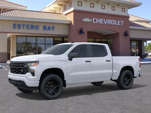 New 2026 Chevrolet Silverado 1500 Custom image 2