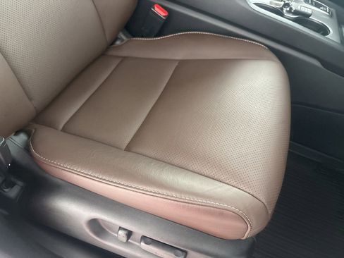 Used 2024 Honda Passport EX-L image 30