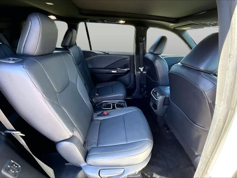 Used 2024 Lexus TX 350 AWD w/ Captains Chair Package image 19