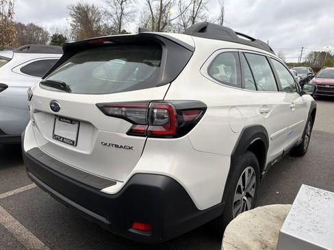 Used 2025 Subaru Outback image 4