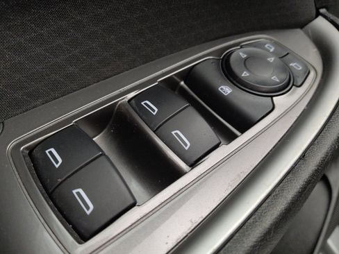 Used 2025 Chevrolet Malibu LS FWD image 27