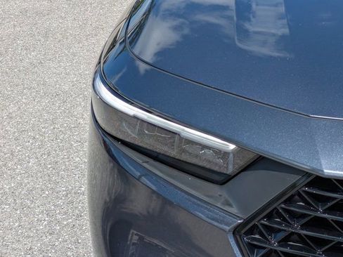 Certified 2025 Honda Accord LX image 10