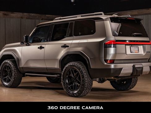 Used 2025 Lexus GX 550 image 7