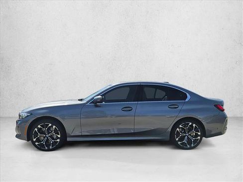 Certified 2026 BMW 330i Sedan w/ Premium Package RWD image 7