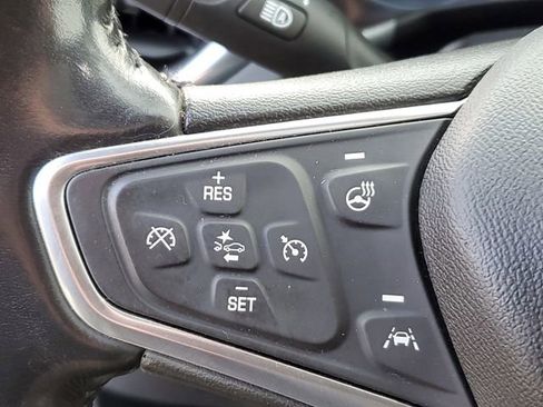 Used 2020 Chevrolet Equinox Premier image 19