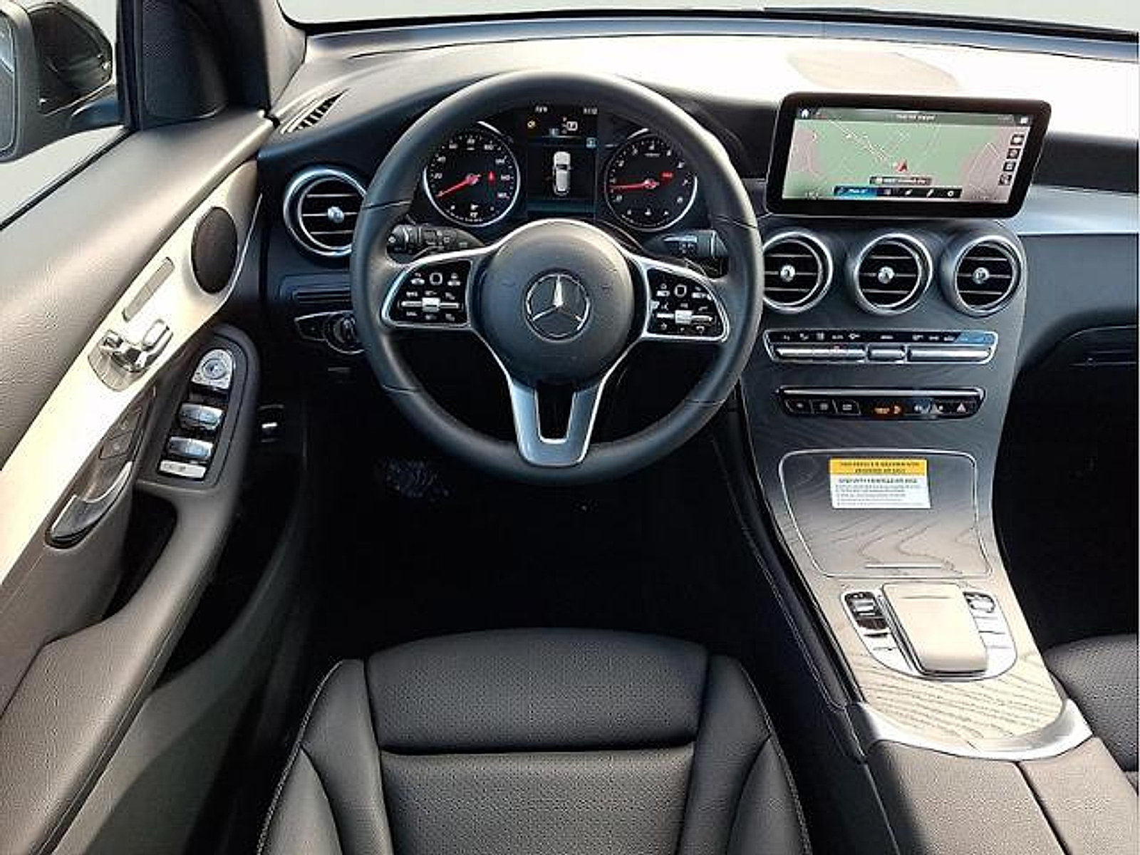 Used 2020 Mercedes-Benz GLC 300 4MATIC image 12