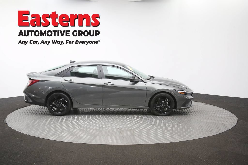 Used 2026 Hyundai Elantra Sport FWD image 46