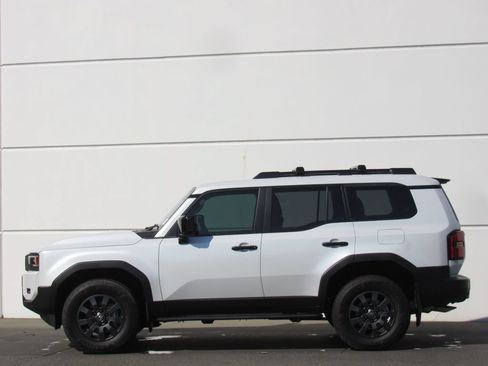 Used 2027 Toyota Land Cruiser w/ Premium Package AWD/4WD image 4
