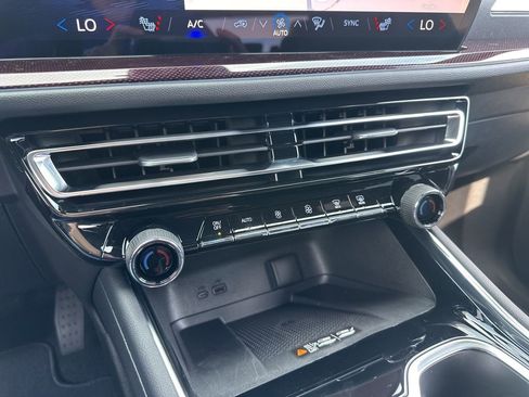 New 2026 Chevrolet Traverse Z71 image 43