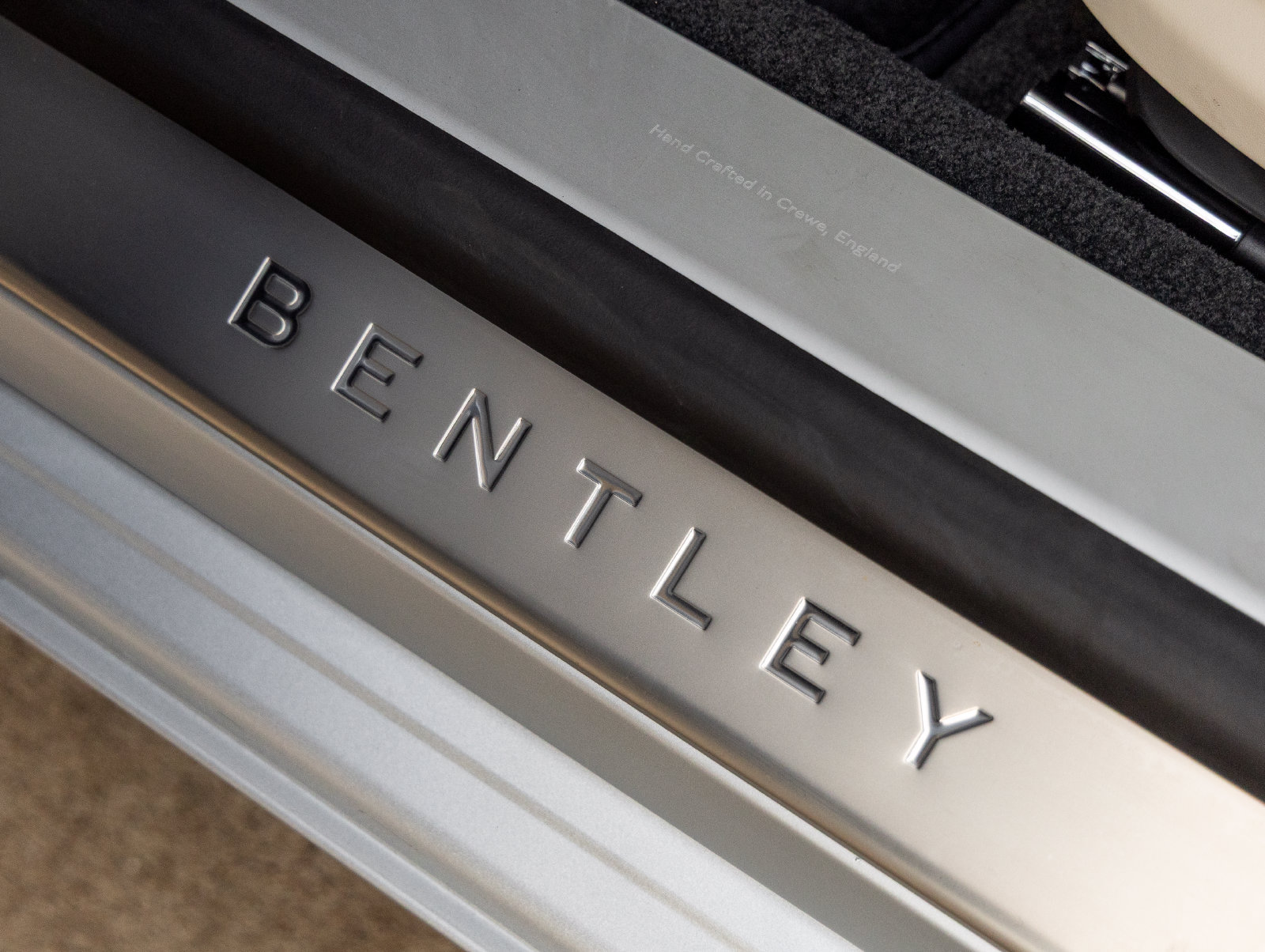 Used 2026 Bentley Flying Spur V8 AWD/4WD image 25