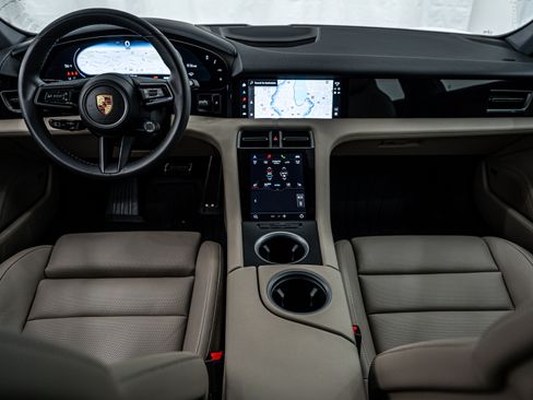 New 2025 Porsche Taycan image 12